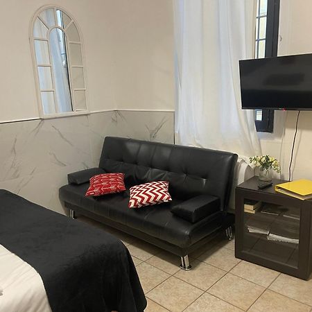 1-Tourist House Bologna-Cefalonia Extérieur photo